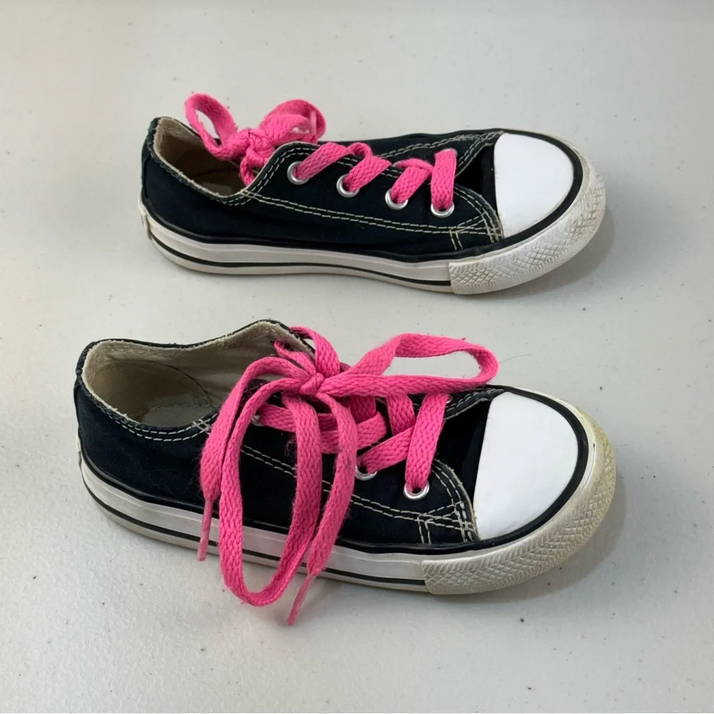 Converse Kids Sneakers Beige Canvas & Black Canvas with Pink Laces